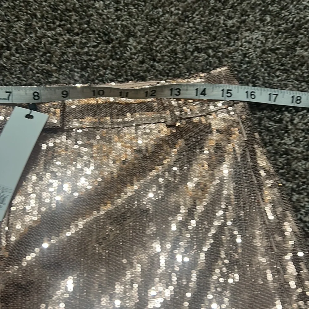 NWT BB Dakota Rose Gold Sequin Skirt 6